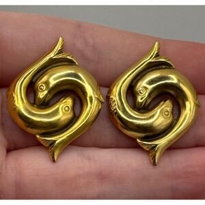 Vintage Metropolitan Museum of Art MMA Dolphin Fish Gold Tone Pierced Earrings